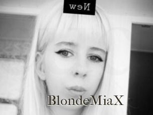 BlondeMiaX