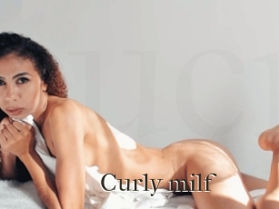 Curly_milf