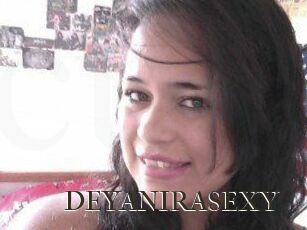 DEYANIRA_SEXY