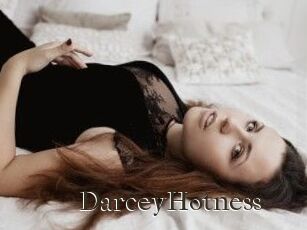 DarceyHotness