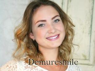 Demuresmile