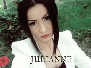 JULIANNE_