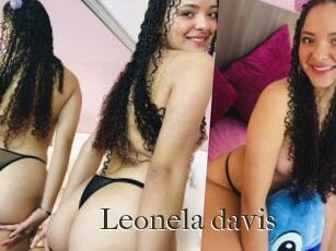 Leonela_davis