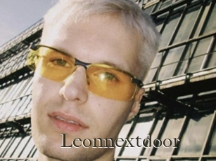 Leonnextdoor