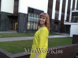 MiaWowKiss