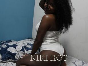 NIKI_HOT