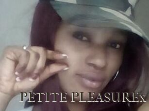 PETITE_PLEASUREx