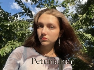 Petunialaur