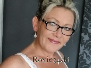 Roxie34dd