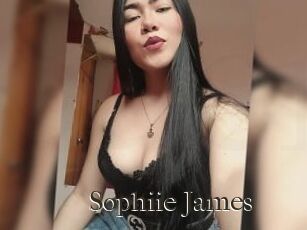 Sophiie_James