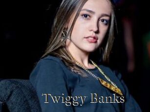 Twiggy_Banks