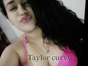 Taylor_curvy