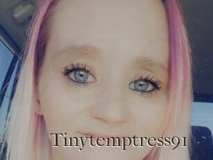 Tinytemptress91