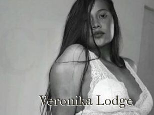 Veronika_Lodge