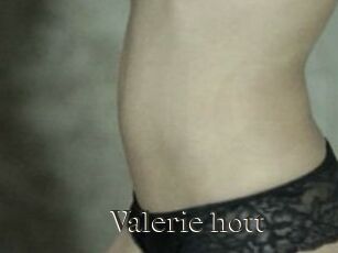 Valerie_hott